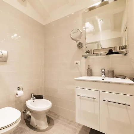 Apartman Modern Airconditioned 2-bedroom Lake Escape Acquaseria